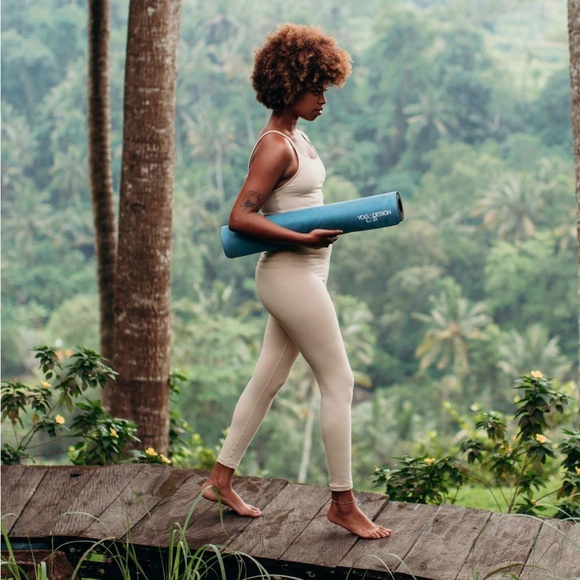 Yoga Design Lab Combo Mat + Towel - Picture 2 of 9